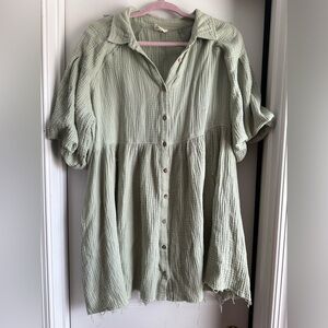 NWOT Peach Love California Gauzy Blouse - Mint Green